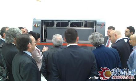 现场方正桀鹰L1400