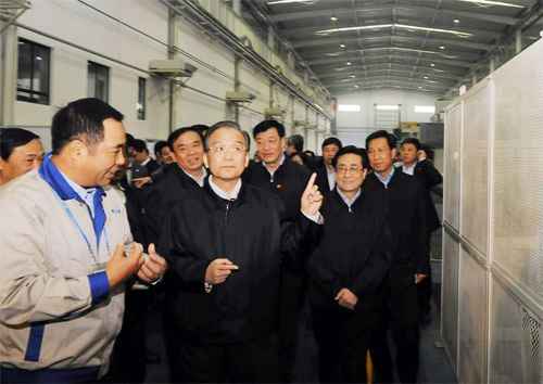 温家宝总理在浙江调研时表示经济困难可能持续