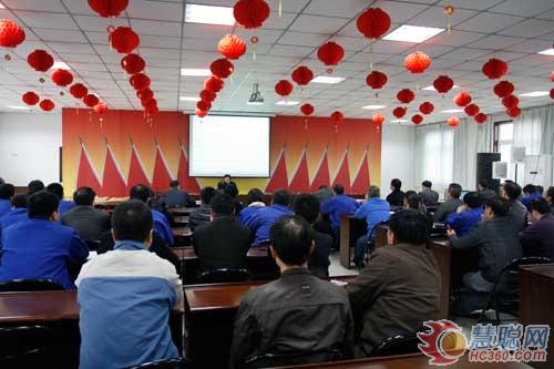 陕西北人学习十八大精神 促进企业协调发展