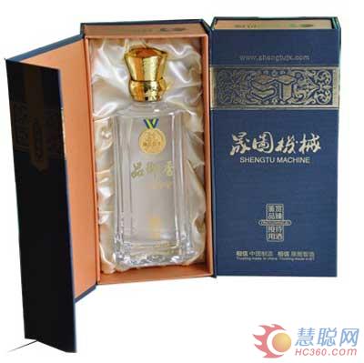 使用晟图机械设备生产的精美包装盒