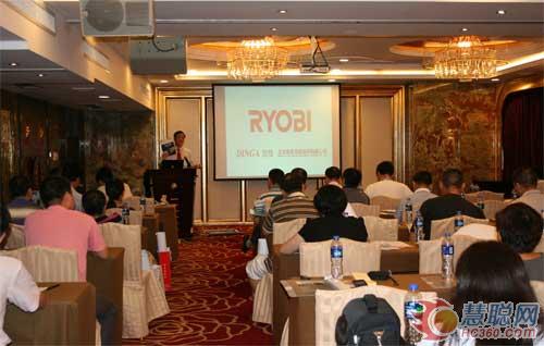 日本RYOBI（利优比）胶印机产品介绍演示会现场