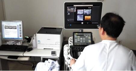 某医院超声科使用佳能LBP 7100CN彩色激光打印机输出彩色检查报告